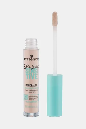 Essence Skin Lovin' Sensitive Concealer - 10 Light