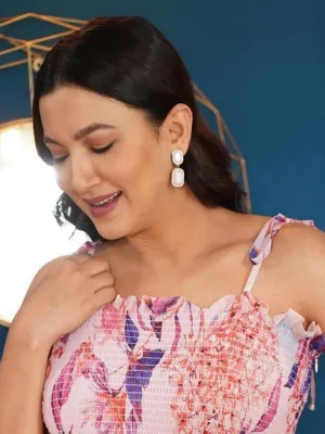 Gauahar Khan In White Drop Earrings