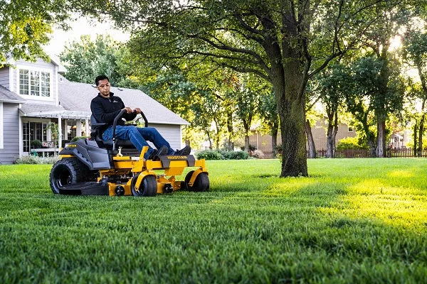 Hustler Raptor XD 54" Residential Zero-Turn Mower w/ Kawasaki FR691 (23HP)